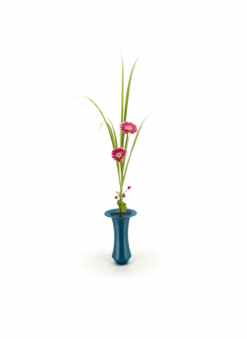 Shoka Shimputai ikebana arrangement from 2025-07-26